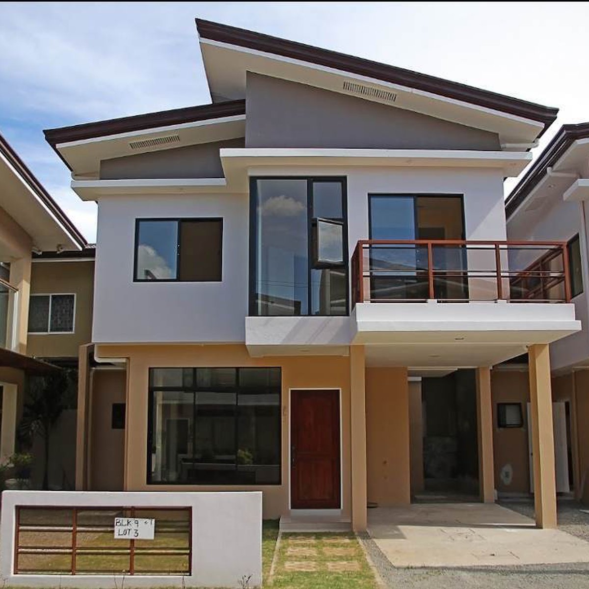 3bedroom Single Detached House For Sale in Talisay Cebu [House and Lot