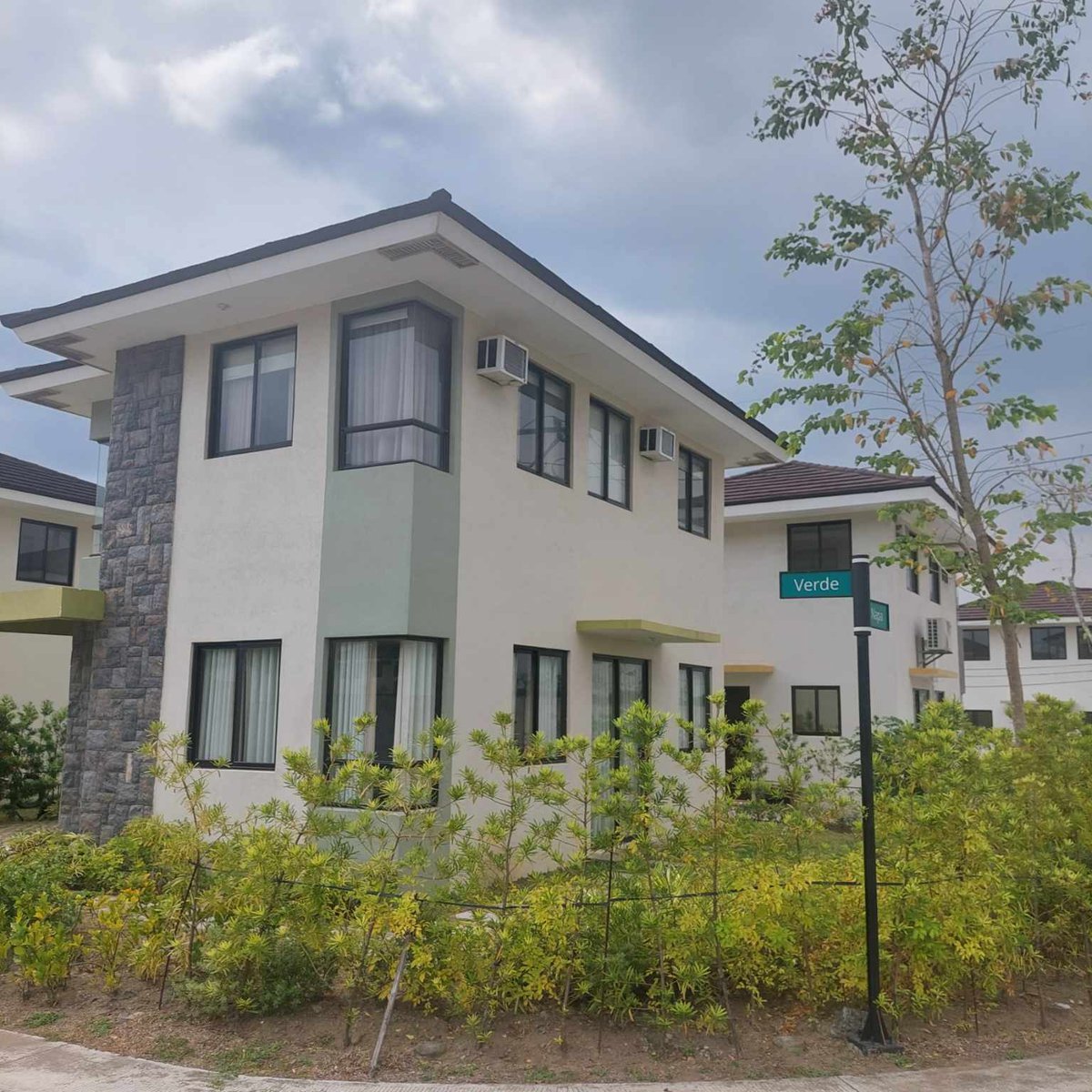 3bedroom Parklane Single Detached House For Sale in Vermosa Cavite