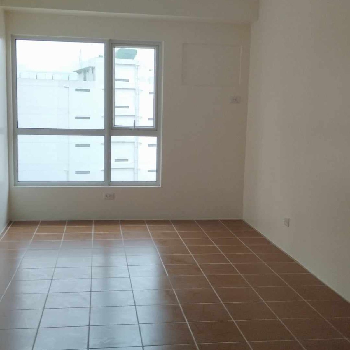 For Sale RFO Studio 2 bedroom Condo in Manila near UST FEU PUP LRT SM