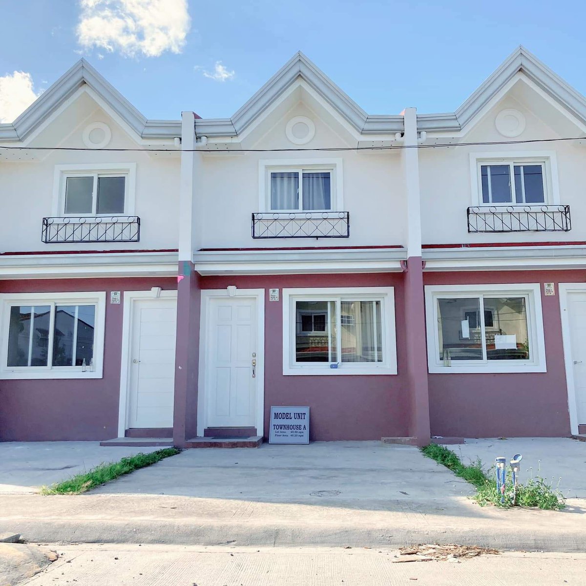 RFO 2bedroom Townhouse For Sale in Mabalacat Pampanga [House and Lot 🏘