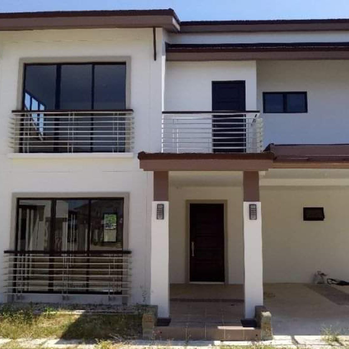 5bedroom Single Detached House For Sale in LapuLapu (Opon) Cebu