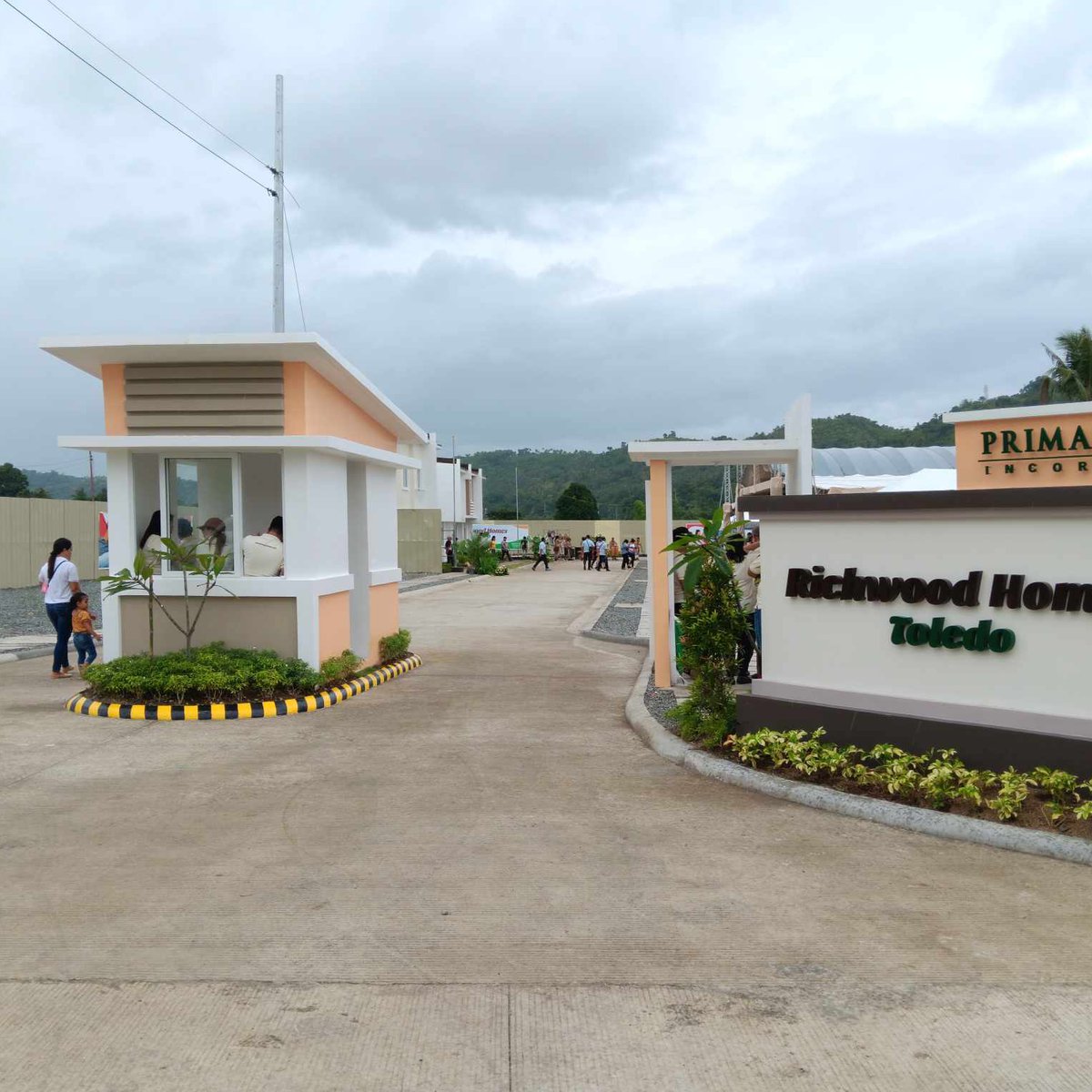 Rich wood homes Toledo preselling house and lot , bare unit [House and