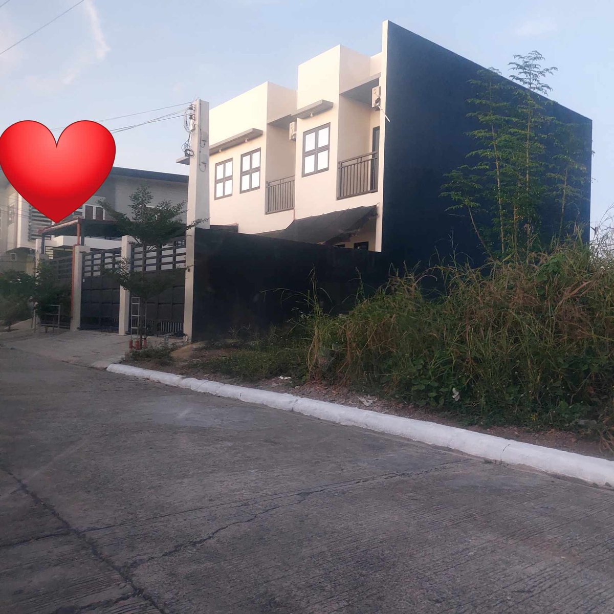 188 sqm apartment 3units ready for rental Business. Mabini Cabanatuan