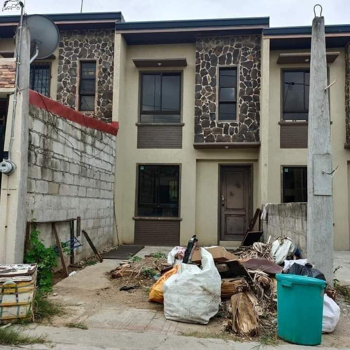 Pag ibig Foreclosed House [House and Lot 🏘️] (April 2022) in Imus