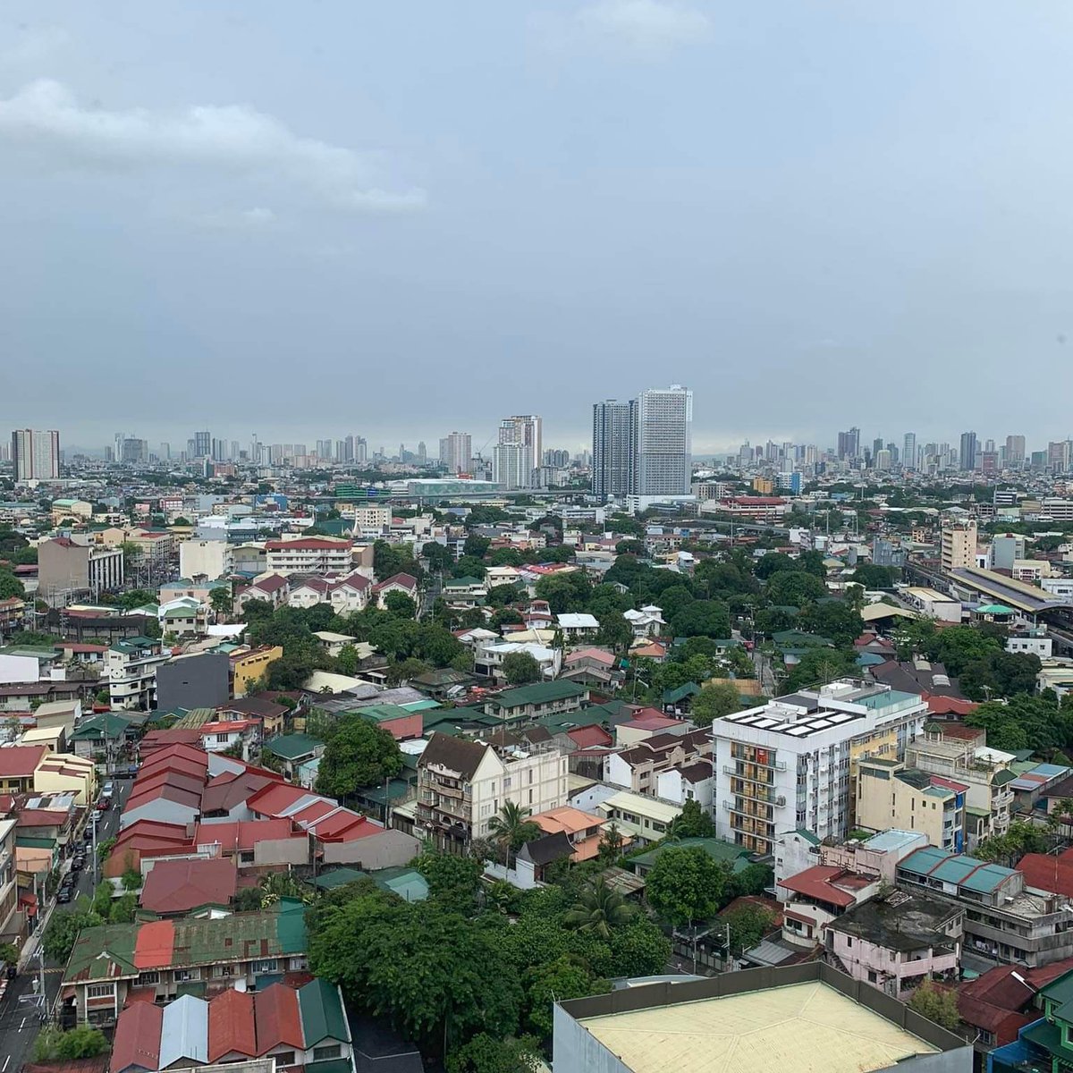 RFO Facing City View 2BR 18K MONTHLY! CONDO for sale thru PAGIBIG