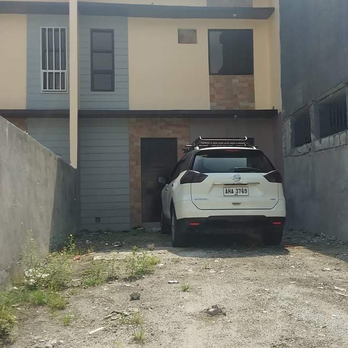 3bedroom BIG Townhouse FOR RENT!!! in Pilar Executive, Las Piñas