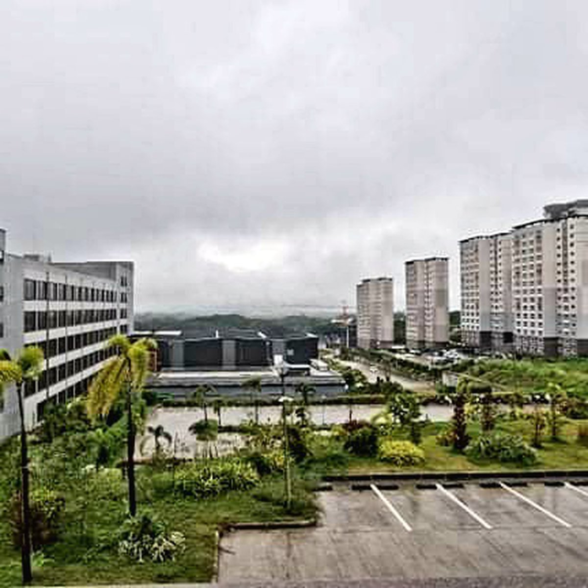 3 Bedroom Condominium inside Clark near Clark International Airport