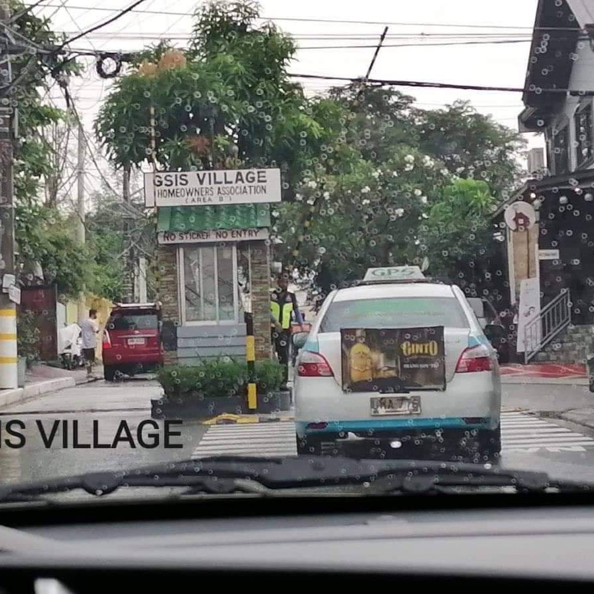 3 bedroom House and Lot in GSIS Village Quezon City [House and Lot 🏘️