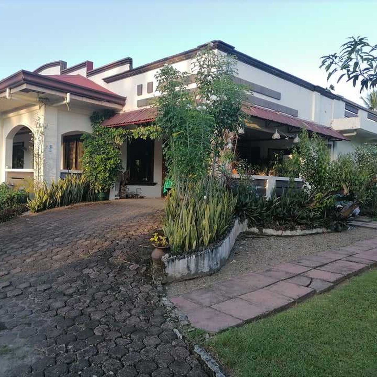 3bedroom Single Attached House For Sale in Leyte [House and
