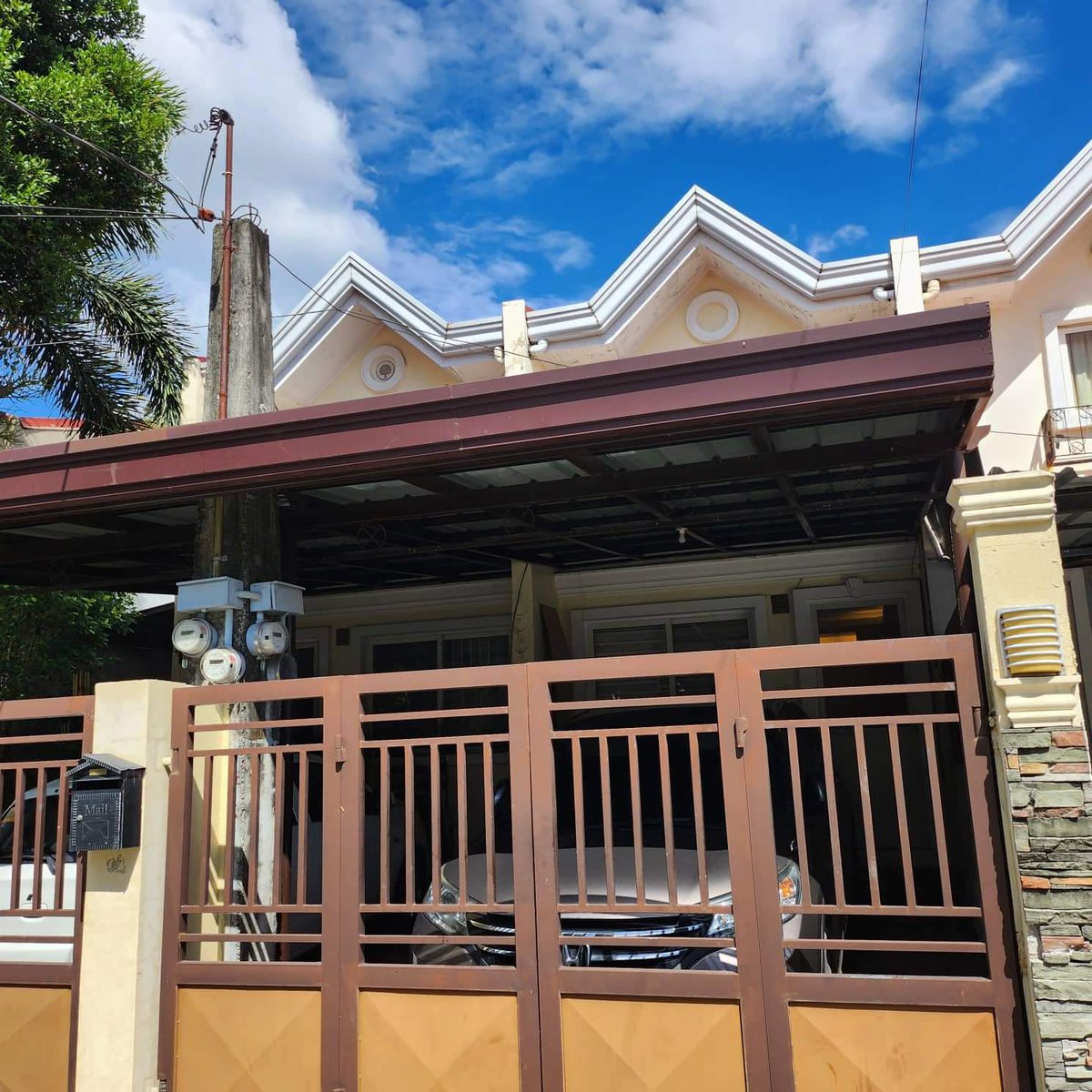 FOR SALE!!! TOWNHOUSE IN XEVERA BACOLOR NEAR SM TELABASTAGAN [House and