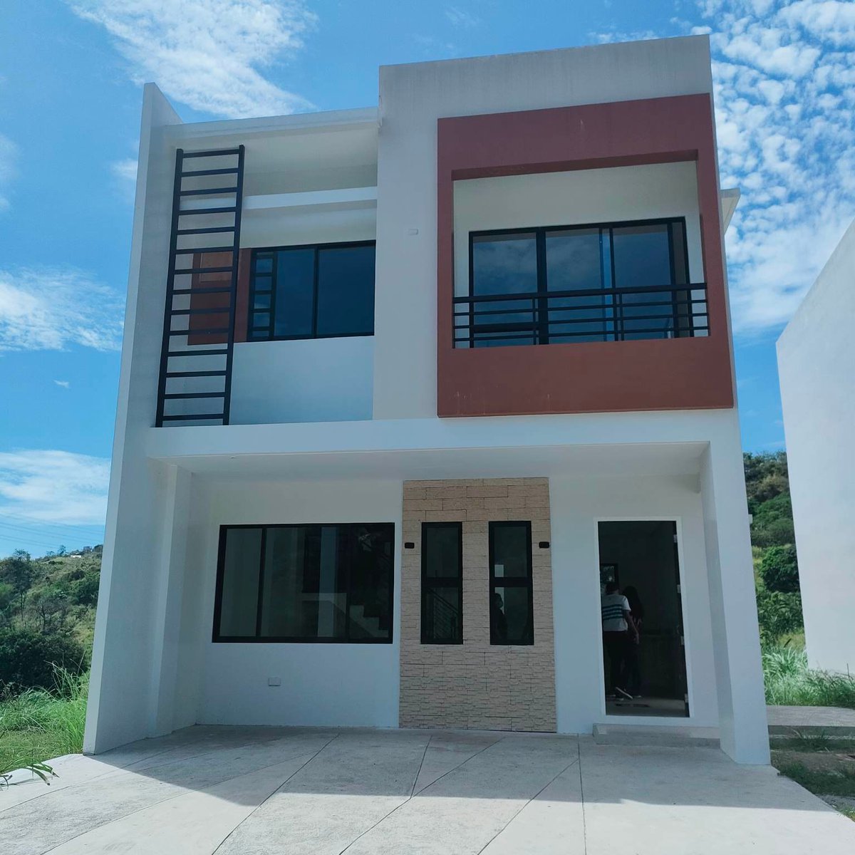 4-bedroom Single Attached House For Sale in Antipolo City