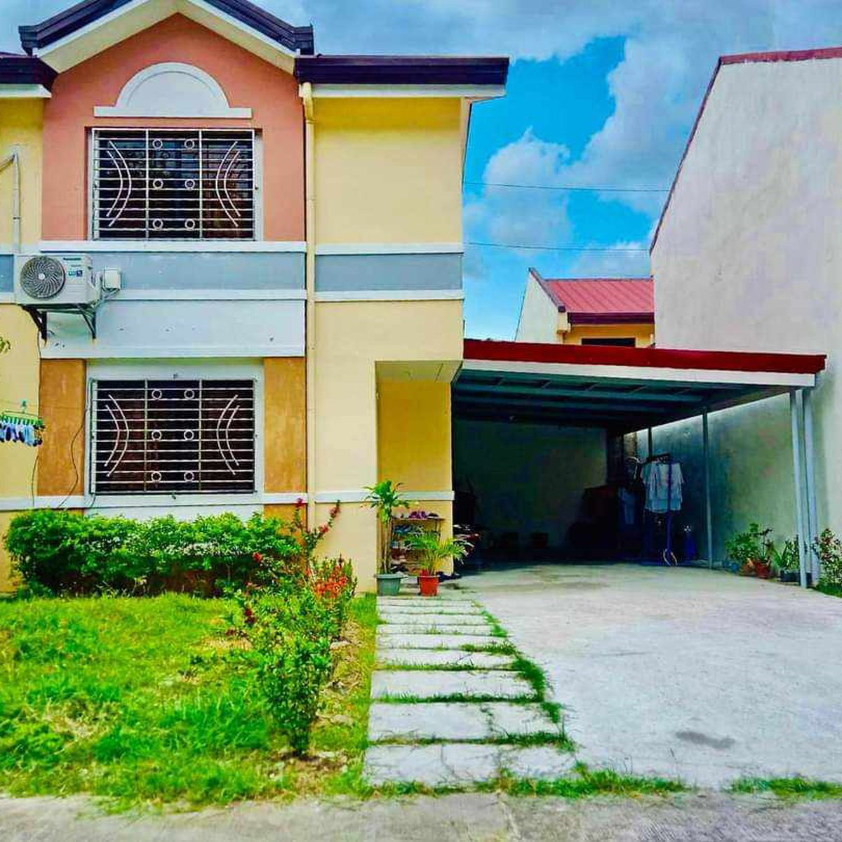 3bedroom Single Attached House For Sale in Molino 3 Bacoor Cavite