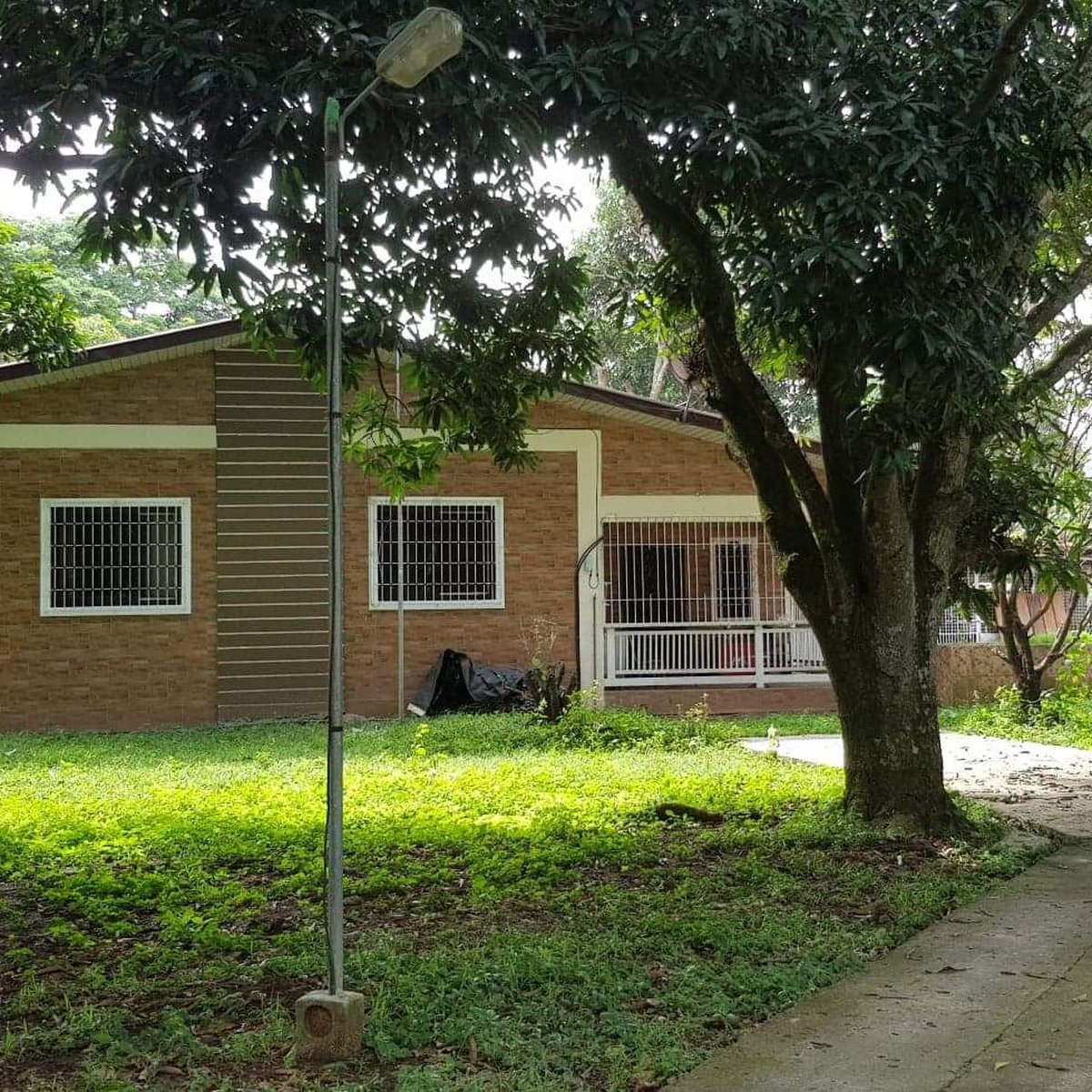 FARM RESIDENTIAL PROPERTY LOT FOR SALE in Batangas [Lot 🚜] (June 2021