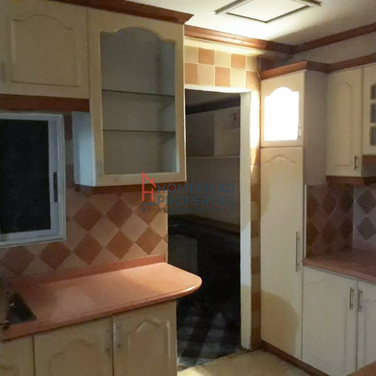 120sqm 2BR Bare with Parking Royal View Mansion San Juan for Rent