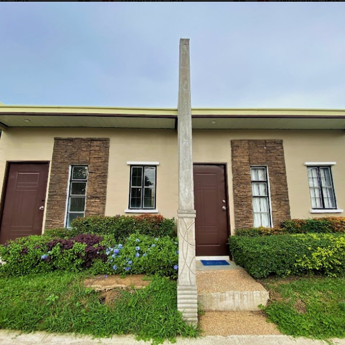 2bedroom Rowhouse For Sale in San Jose Nueva Ecija [House and Lot 🏘️