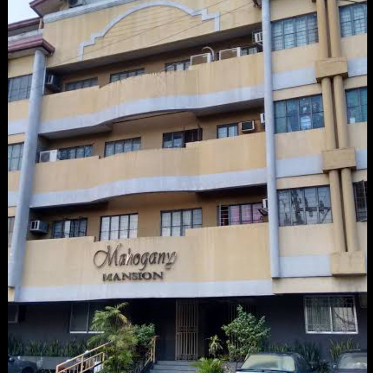 Mahogany Mansion Boni Mandaluyong City 1 Bedroom semi furnished 35 sqm