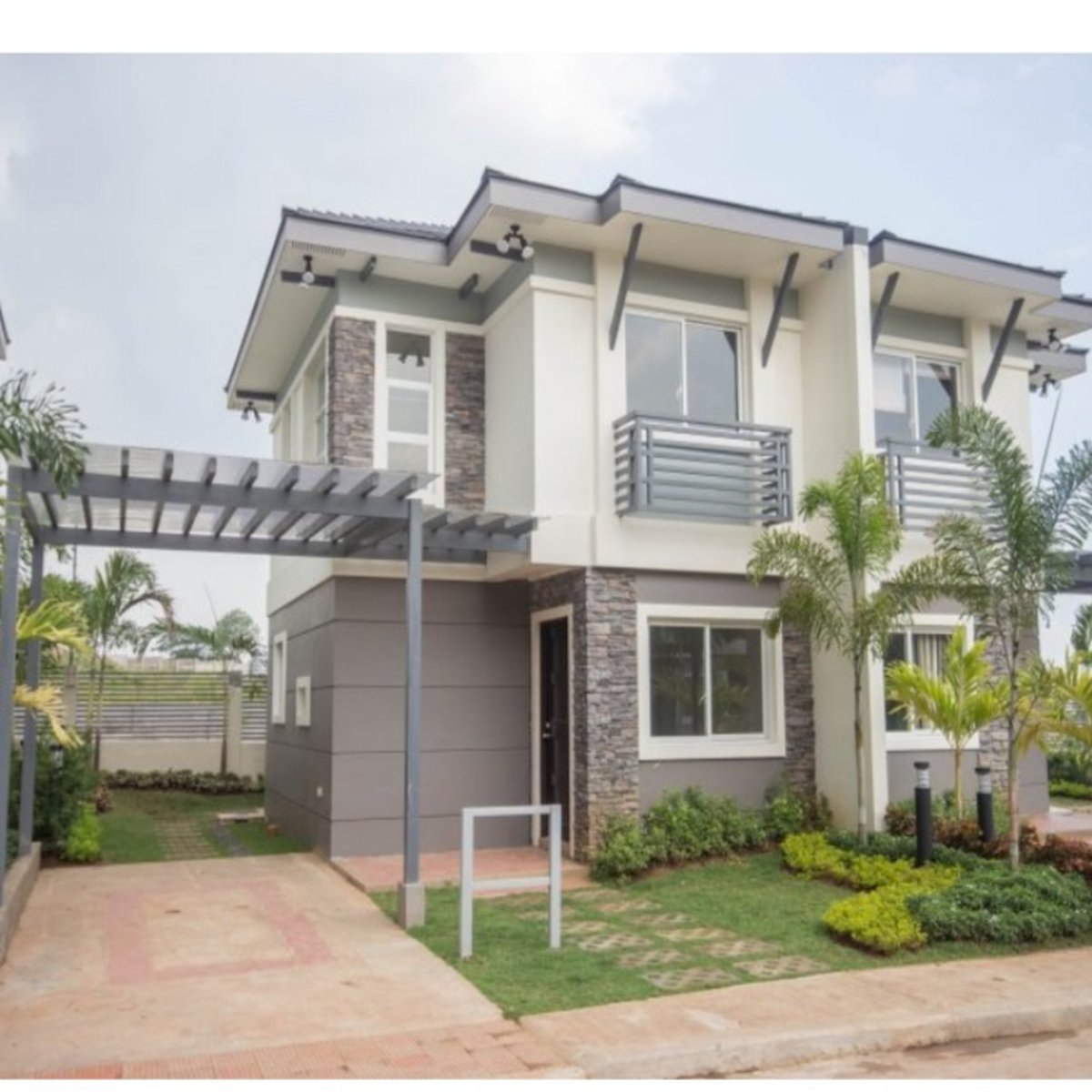 2 STOREY DULPLEX UNIT max. 4 BRUNIT with GARAGE in MARILAO, BULACAN