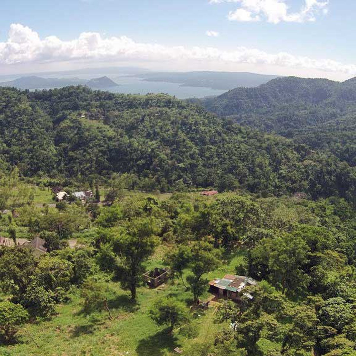 Tagaytay Lot Overlooking Taal Lake [Lot 🚜] (August 2024) in Tagaytay
