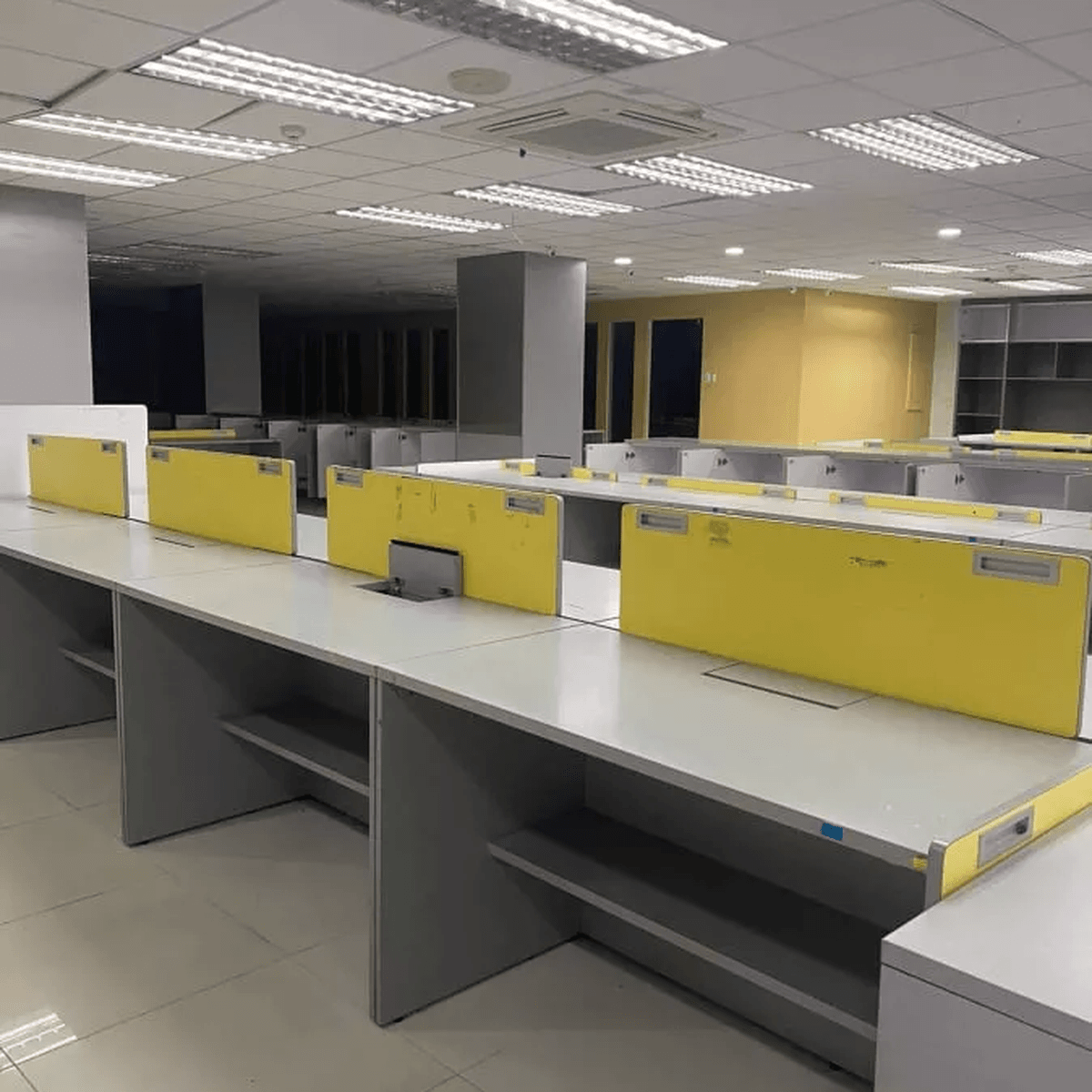 Office Space for Sale Warehouse Building Tondo Manila Philippines Property 🏭