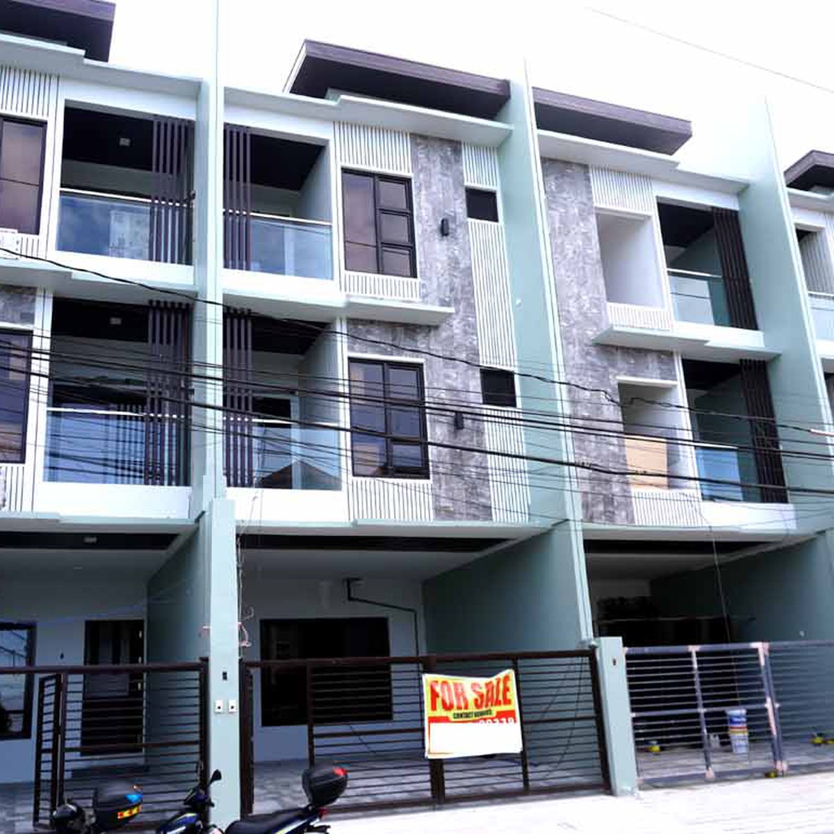 4 bedroom 3 Storey Townhouse For Sale in Tandang Sora Quezon City ...