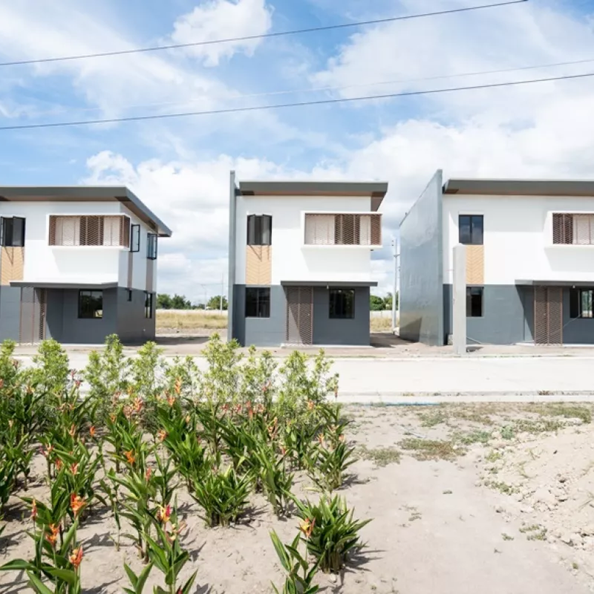 2bedroom Single Detached House For Sale in Mexico Pampanga [House and