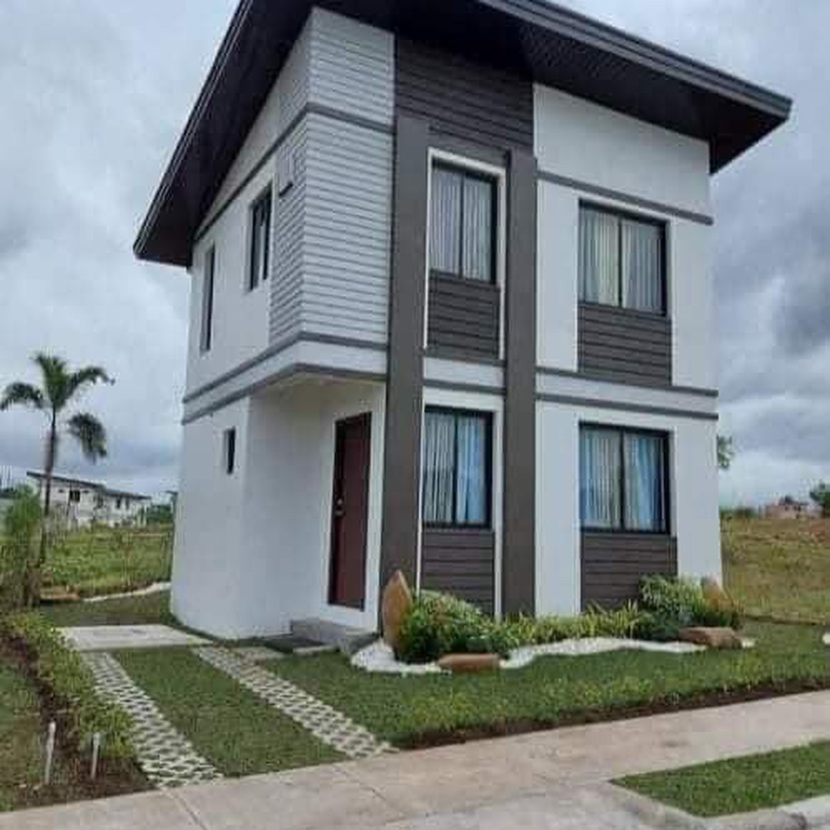 300k-filipino-low-cost-storey-house-design-hugely-sale-www