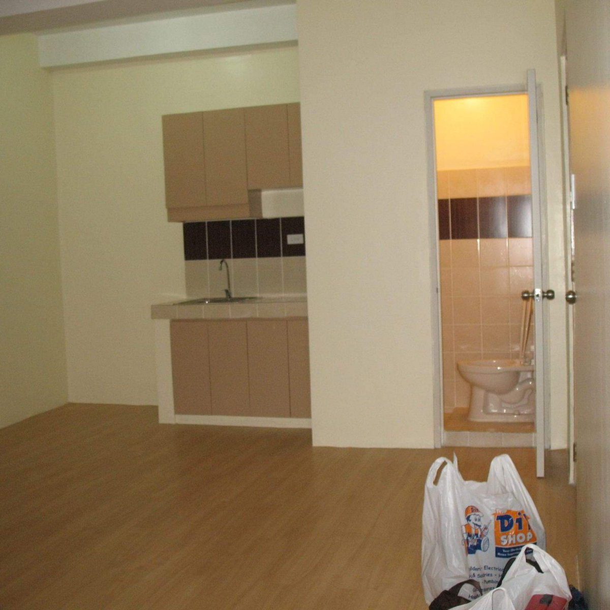 2 Bedroom Condominium Unit For Sale in Pasig City