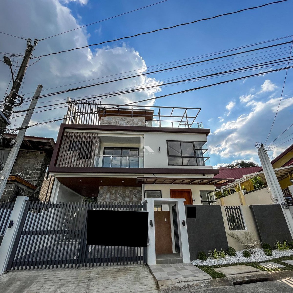 5bedroom Single Attached House For Sale By Owner in Quezon City / QC