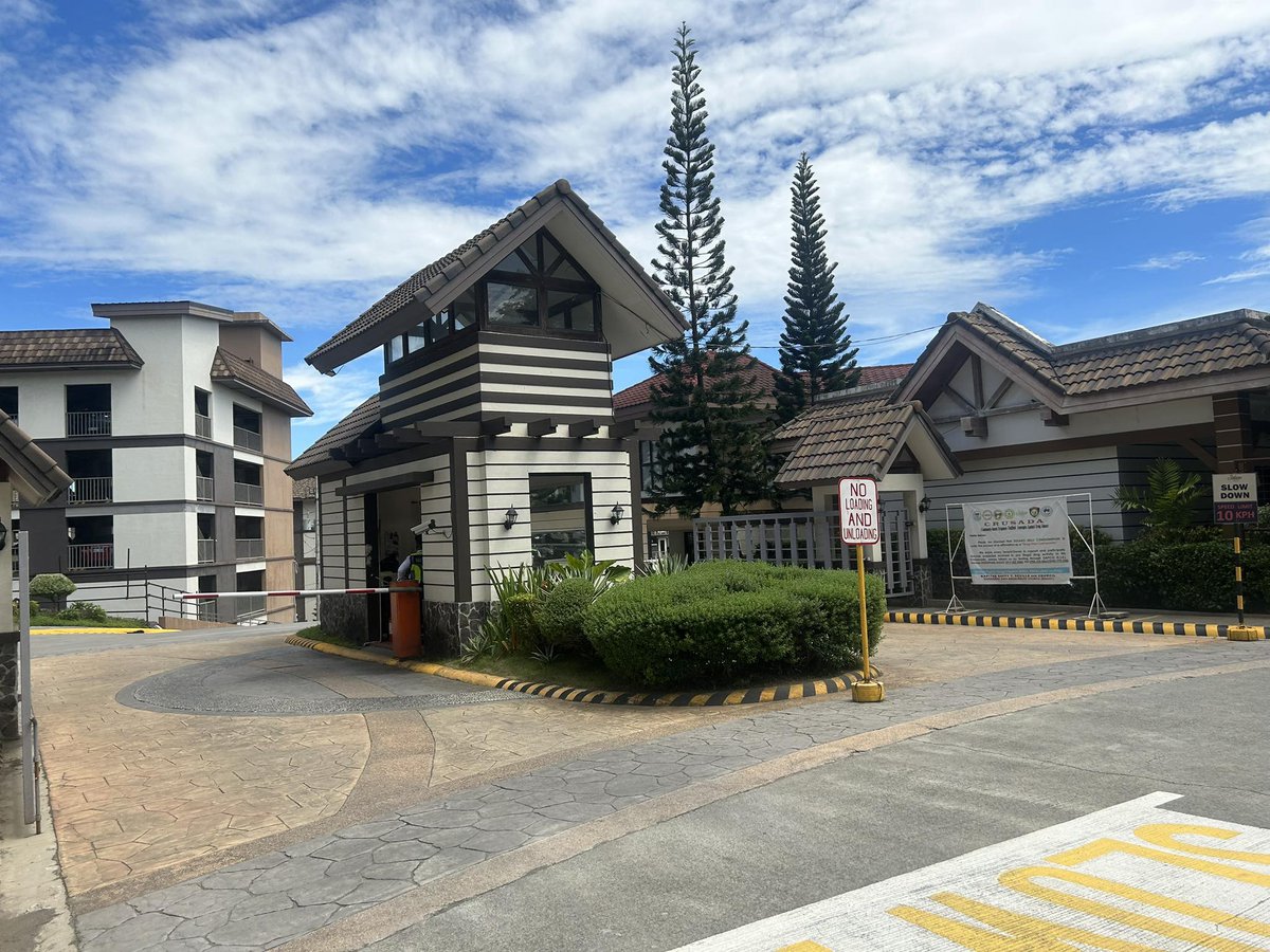 Fully Furnished Studio Condominium at Solano Hill by Phinma [Condos 🏙️]  (November 2025) in Parañaque, Metro Manila for sale