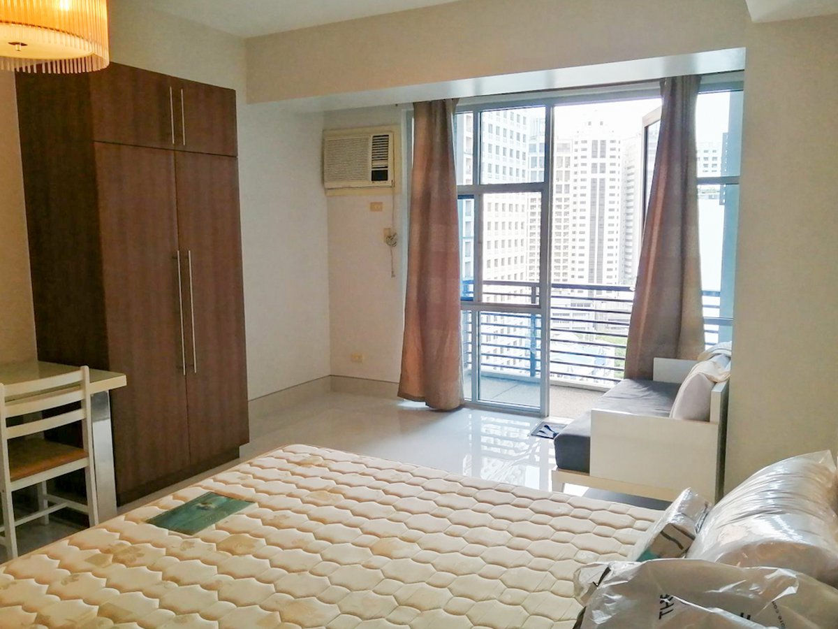 38 sqm Studio with Balcony in Greenbelt Excelsior, Makati [Condos