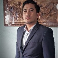Neil Varias