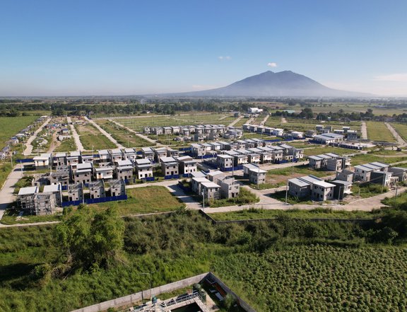 Invest, Own and Build in Ajoya Pampanga: A Modern Filipino Community in Mexico, Pampanga