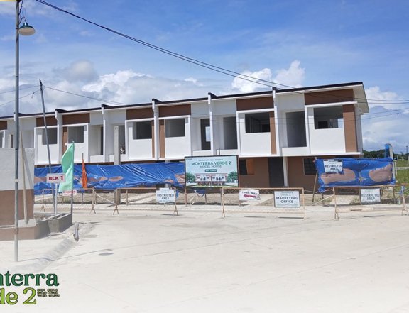 Pre-selling 2BR townhouse for Sale in Monterra Verde 2, Tanza Cavite with Pag-IBIG financing Low DP