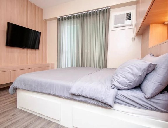 Preselling 3BR Penthouse Condo for Sale via Bank Loan in Mandaluyong: Sage Residences by DMCI Homes