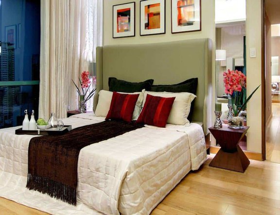 Four Season Riviera: Luxury Condo Units in Manila