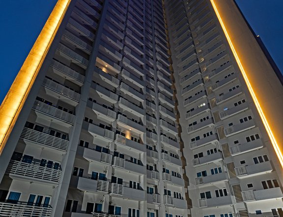 Ready For Occupancy 60 sqm 2-bedroom Residential Condo For Sale in Makati