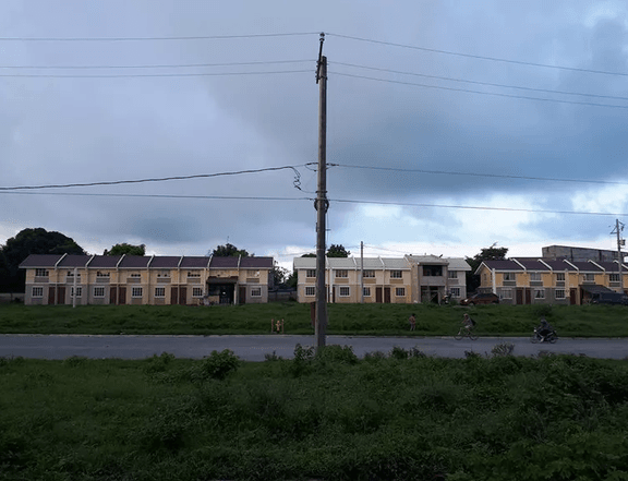 Ready for Occupancy Townhouse for Sale in Westwood Mansions Tanza Cavite: Pag-IBIG/Bank financing