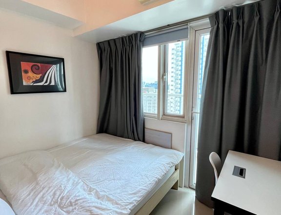 45.85 sqm 2-bedroom Residential Condo For Sale in Mandaluyong