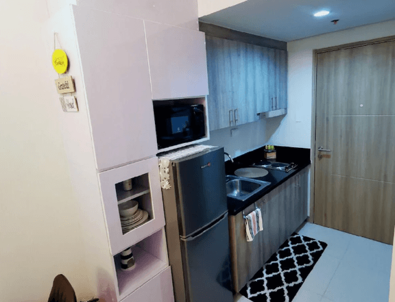 Luxury Condominium Units at S Residences in Mall of Asia Complex