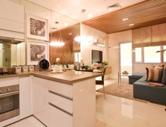 Shore Residences: Upscale Condo Living in Pasay's Mall of Asia Complex