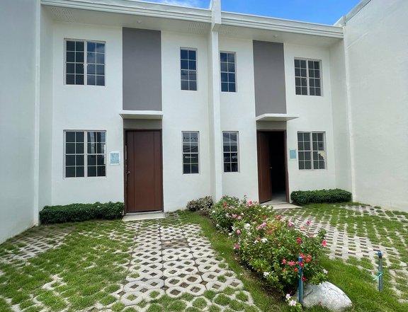 Pre-selling Sunnyvale 2 townhouse in Tarlac City by SMDC