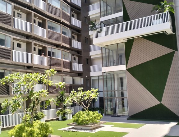 Upscale 2BR Condo in Iloilo's New Business Hub