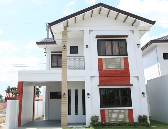 Pre-selling 4-bedroom Single Detached House For Sale in Pulilan