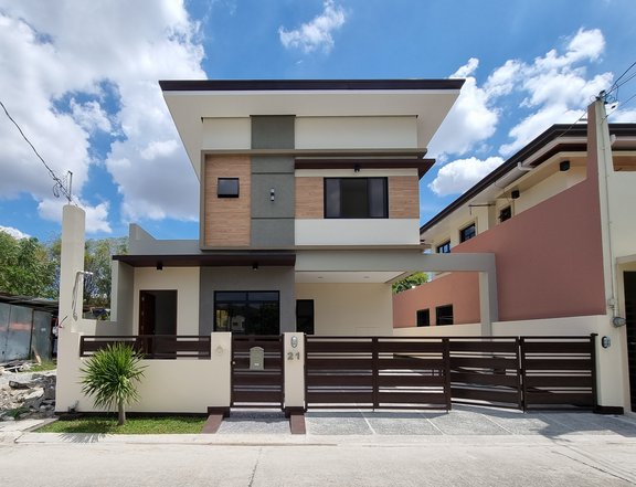 3BR Single Detached House and Lot in Parkplace Anabu Imus Cavite