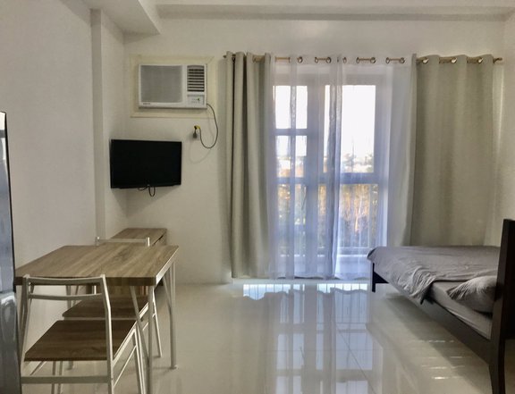 Studio-8 Condo Fully Furnished For Rent in Quezon City / QC