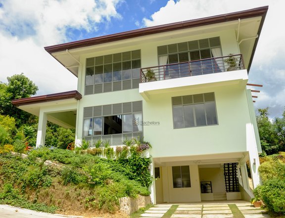 Amonsagana Foreigner Can Own 4BR House For Sale in Balamban Cebu