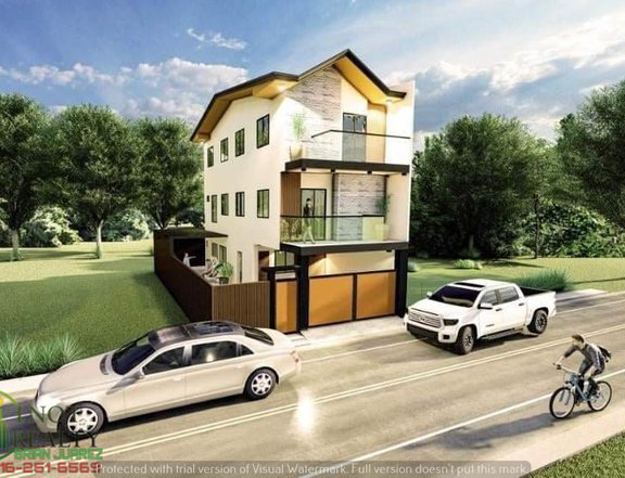 4 Bedrooms Single Attached House and Lot near SM South Mall Las Pinas