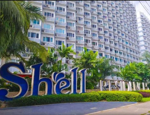 Foreclosed 52.20 sqm 2-bedroom with Parking Residential Condo For Sale in Pasay