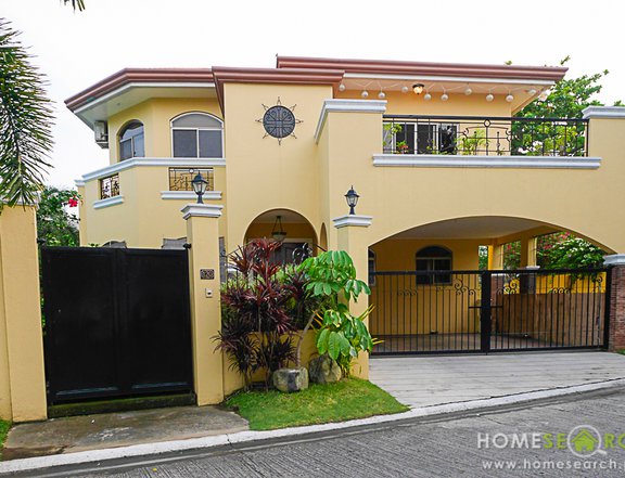 Corner 2-Storey House With Swimming Pool For Sale In BF Homes Paranaqu
