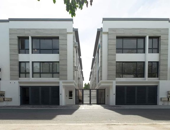 READY FOR OCCUPANCY TOWNHOUSE IN TANDANG SORA QUEZON CITY